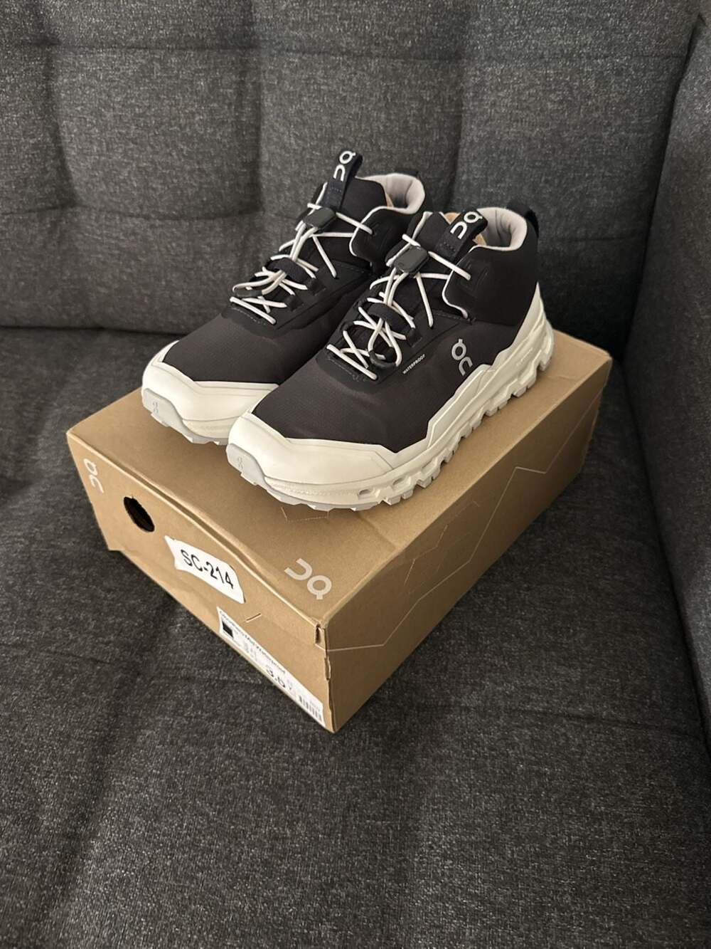 On Cloudhero Mid Waterproof Kids Hiking Boots, Black and White